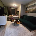 Nature Vibe - Free Parking 트롬쇠